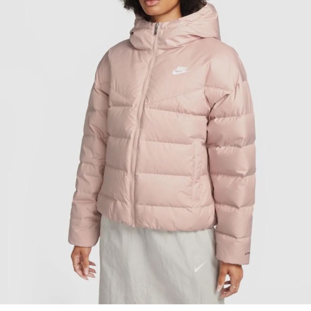 Nike Puffer Jacket with hood